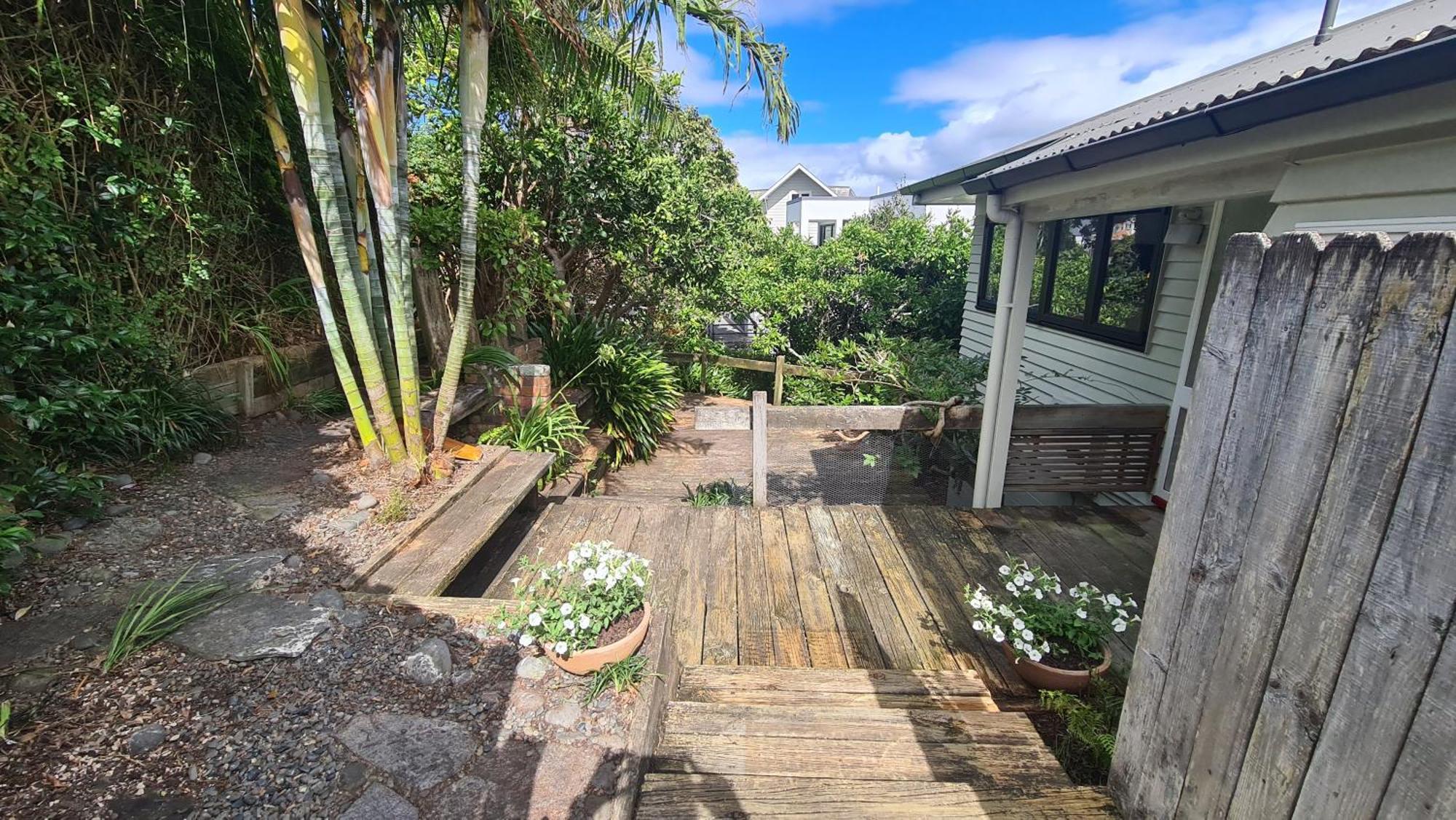 2 Bedroom Home, City And Sea Views Auckland Extérieur photo