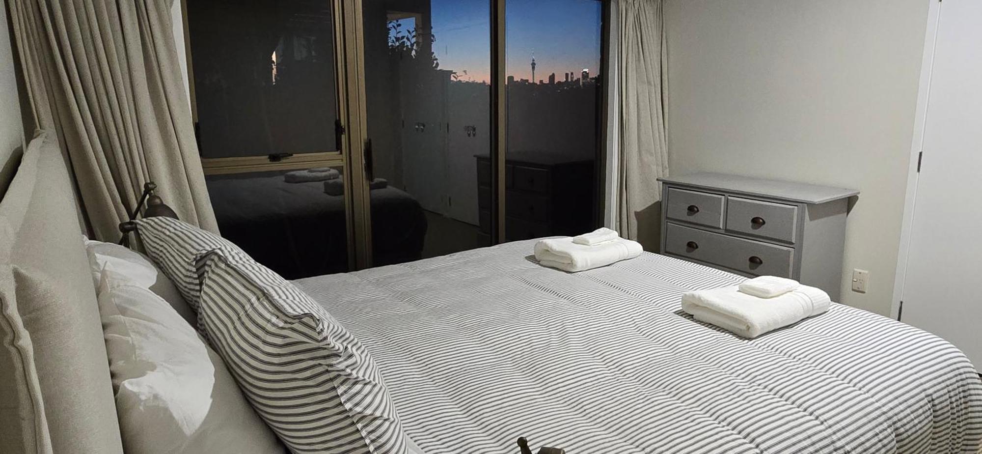2 Bedroom Home, City And Sea Views Auckland Extérieur photo
